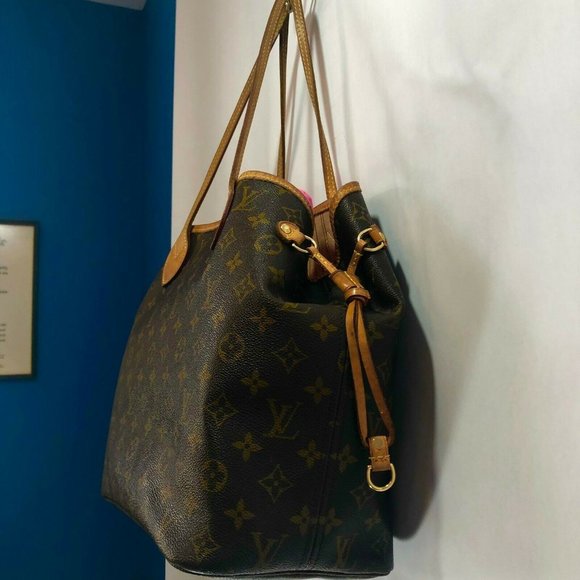 Authentic Louis Vuitton M40156 Neverfull MM Bag - Picture 2 of 8